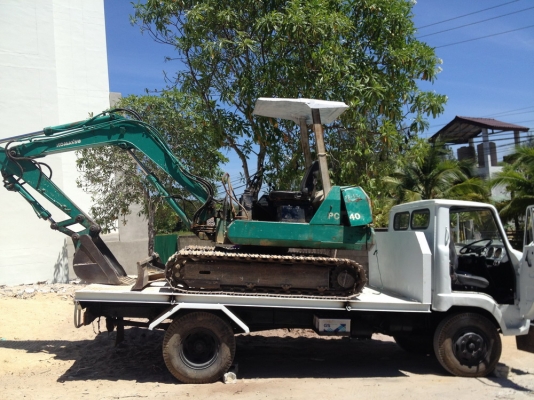 รถบรรทุก 6 ล้อ