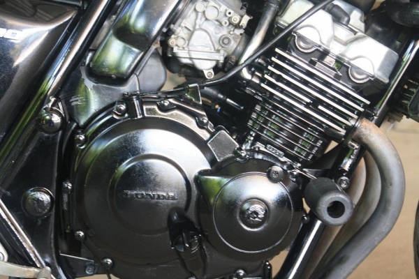 ขาย CB 400 ปี 95 สรรพสามิตแท้ ท่อซ๊อตกัน 67000 ขาย CB 400 ปี 95 สรรพสามิตแท้ ท่อซ๊อตกัน 67000