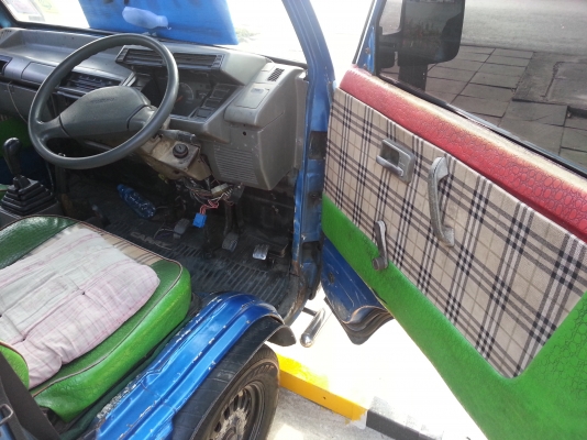 สี่ล้อเล็ก (กะป๊อ) สี่ล้อเล็ก (กะป๊อ)