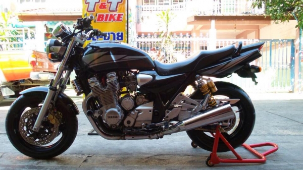 ต้ำพระราม2ขาย yamaha xjr1300 ปี2001 อินวอย สภาพนางฟ้าราคาไม่แพงจัดส่ง 24 ชม.