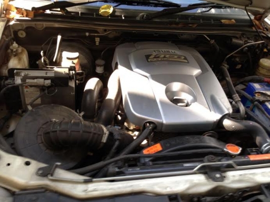 ขายกระบะต่อตู้ Isuzu D-MAX Spark ปี 2010 ดาวน์เพียง 70,000 ขายกระบะต่อตู้ Isuzu D-MAX Spark ปี 2010 ดาวน์เพียง 70,000