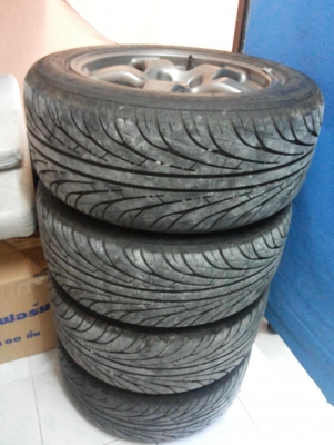 ขายล้อ  Skyline GT-R ขอบ 16 แท้เดิมสัก1ชุดครับพร้อมยาง