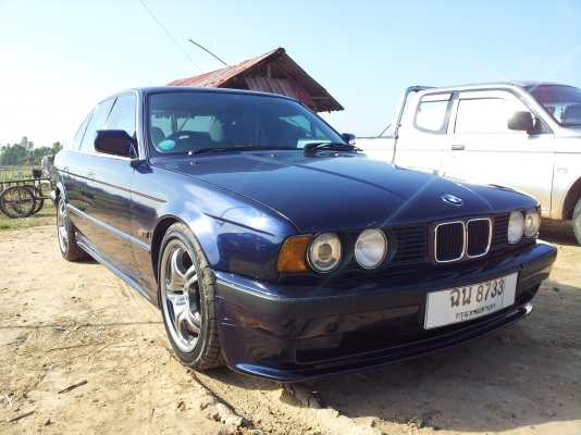ขาย BMW 525i  ขับหลัง สวยๆๆ ถูกๆ ครับข