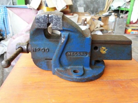 เครื่องมือเก่าเก็บ จากอังกฤษ งานเก่าเก็บ เครื่องมือเก่าเก็บ จากอังกฤษ งานเก่าเก็บ