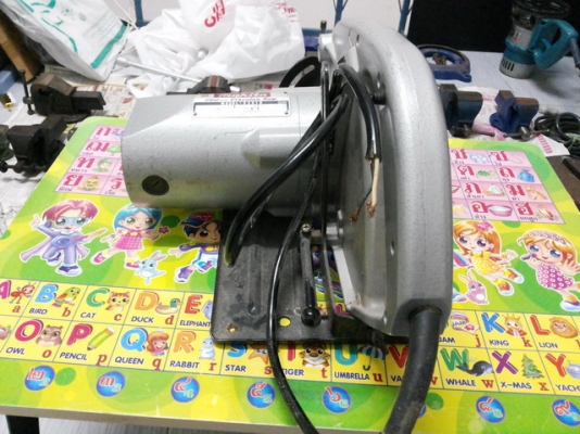 ขายเลื่อยวงเดือน MAKITA 5201N 10 นิ้ว สภาพสวย เดิม ๆ ไม่เคยซ่อม สภาพตามรูป