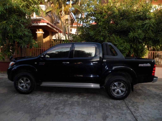 TOYOTA VIGO E 3000 cc รุ่น 4 ประตู PRERUNNER (รถบ้าน ผู้หญิงขับ ไม่เคยชน)