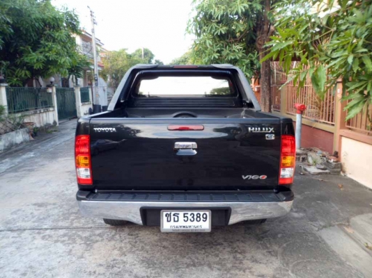 TOYOTA VIGO E 3000 cc รุ่น 4 ประตู PRERUNNER (รถบ้าน ผู้หญิงขับ ไม่เคยชน)