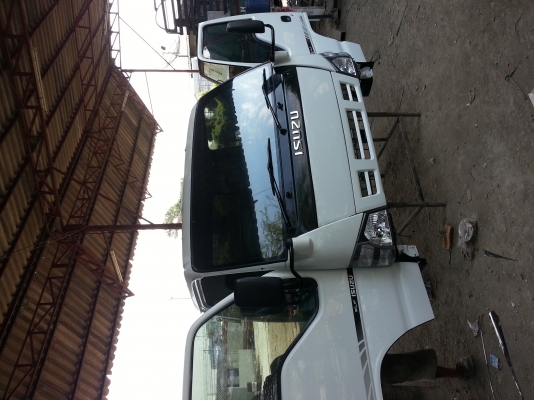 ขายครับหัวNQRสวยจัดอะไหล่ครบทุกชิ้นตกแต่งเรียบร้อยพร้อมเอาไปติดตั้งได้เลย