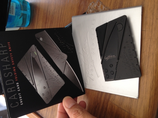 มีดบัตร พับได้ มีดบัตร พับได้