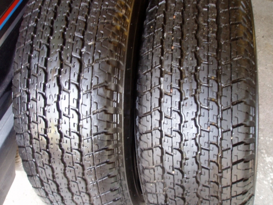 ขายยางถูกๆ265.70.16.มี3เส้นราคา3000บาท