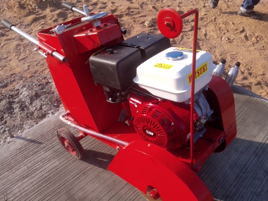 ขายตัดถนนของใหม่พร้อมเครื่องยนต์ 13 HP +ใบเพชร 16 นิ้ว จัดส่งทั่วประเทศ