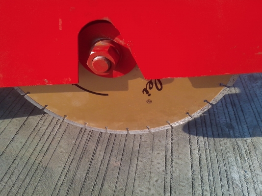 ขายตัดถนนของใหม่พร้อมเครื่องยนต์ 13 HP +ใบเพชร 16 นิ้ว จัดส่งทั่วประเทศ