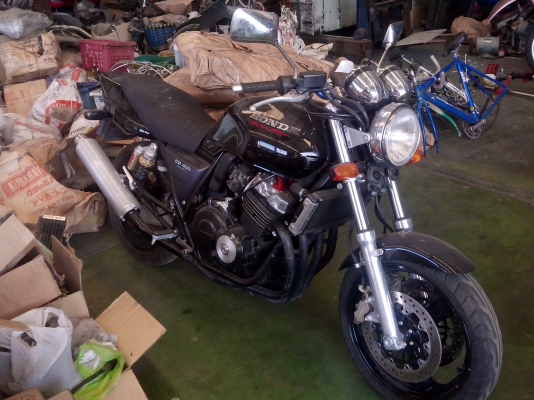 ขาย CB 400 ทะเบียนเเท้ กทม. ปี 97