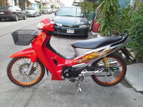 Wave 125 r ปี 49 กุญแจใหญ่ ไมล์สาย รถบ้าน สวย เท่ห์ เครื่องแน่น เอกสารครบ Wave 125 r ปี 49 กุญแจใหญ่ ไมล์สาย รถบ้าน สวย เท่ห์ เครื่องแน่น เอกสารครบ