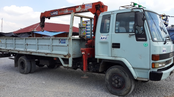 6  ล้อเครน    195แรง    3.5ตัน