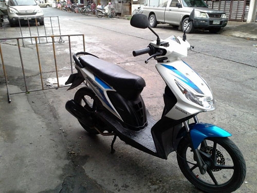 Icon ปี 51 ล้อแม็ก รถบ้าน สภาพสวย เดิม เครื่องแน่นมาก ภาษี พรบ.ต่อถึงปีหน้า เอกสารครบ Icon ปี 51 ล้อแม็ก รถบ้าน สภาพสวย เดิม เครื่องแน่นมาก ภาษี พรบ.ต่อถึงปีหน้า เอกสารครบ