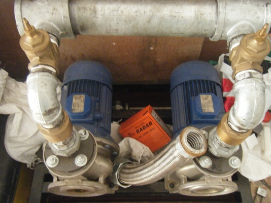 ปั๊มน้ำบูสเตอร์  EBARA รุ่น : 3M 40-160/4.0 5.5kv 2ตัว