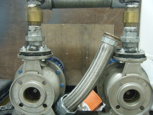 ปั๊มน้ำบูสเตอร์  EBARA รุ่น : 3M 40-160/4.0 5.5kv 2ตัว