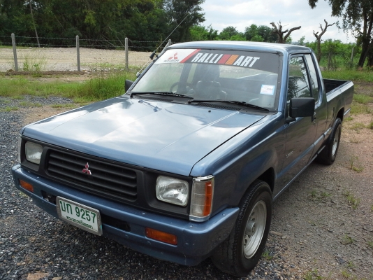MITSUBISHI L200 AREROBODY  ปี92