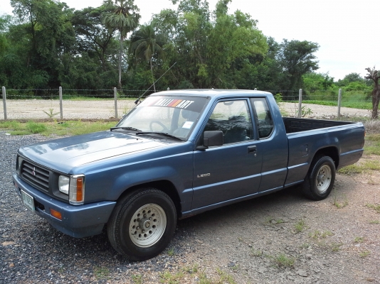 MITSUBISHI L200 AREROBODY  ปี92
