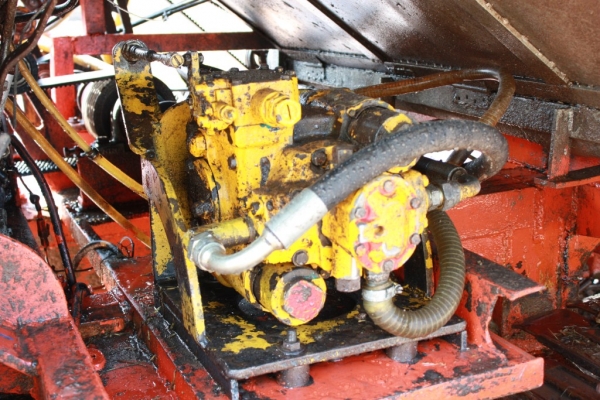 ขายรถเกี่ยวข้าว ขายรถเกี่ยวข้าว