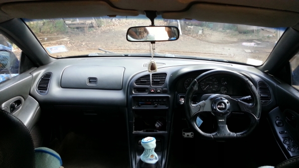 ขายรถมาสด้า 323  5ประตู