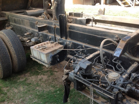 ขาย 6 ล้อดั้ม Deca 195 แรง เครื่อง 6 HE1-1 เครื่องดี ชัสสีสวยทั้งเส้น