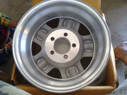 R15X7 ET-34 5/114 แม็กใหม่ครับลายนี้8.5ขายไปแล้วเหลือ7นิ้วออฟ- R15X7 ET-34 5/114 แม็กใหม่ครับลายนี้8.5ขายไปแล้วเหลือ7นิ้วออฟ-