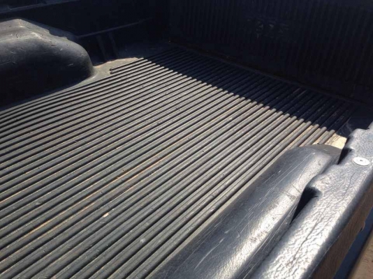 ***ขายแล้วครับขอบคุณ Truck2hand ขายตัดก่อนทำสี ISUZUSPARKEX 2.5เทอโบดราก้อน ปี40/97 เครื่องเดิมเกียร์เดิม เครื่องดี แรงดี ช่วงล่างคัสซีดีเดิมๆ มีตามดบ้าง ไม่ปะไม่ดาม กระบะไม่ผุ มีพื้นปูกระบะ หน้า-หลังเดิมไม่เคยชนหนัก สีสันบางเดิม ไม่สวยมีกระเทาะบ้าง ภายใน