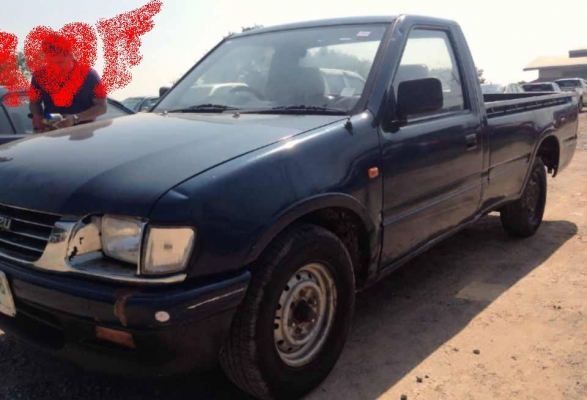 ***ขายแล้วครับขอบคุณ Truck2hand ขายตัดก่อนทำสี ISUZUSPARKEX 2.5เทอโบดราก้อน ปี40/97 เครื่องเดิมเกียร์เดิม เครื่องดี แรงดี ช่วงล่างคัสซีดีเดิมๆ มีตามดบ้าง ไม่ปะไม่ดาม กระบะไม่ผุ มีพื้นปูกระบะ หน้า-หลังเดิมไม่เคยชนหนัก สีสันบางเดิม ไม่สวยมีกระเทาะบ้าง ภายใน