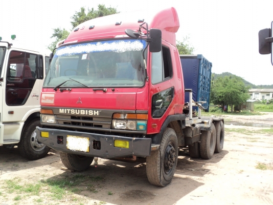 ขายหัวลากมิตรซูบิชิฟูโซ่ สีแดง