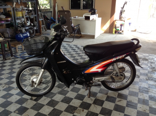 ซื้อคันนี้โอน+ต่อภาษีพรบ.ให้ฟรีคับ!!! ต้อนรับปีใหม่โปรโมชั่นคับ เวฟ100 ปี46 รถเครื่องดีคับ มีเล่มทะเบียนครบ