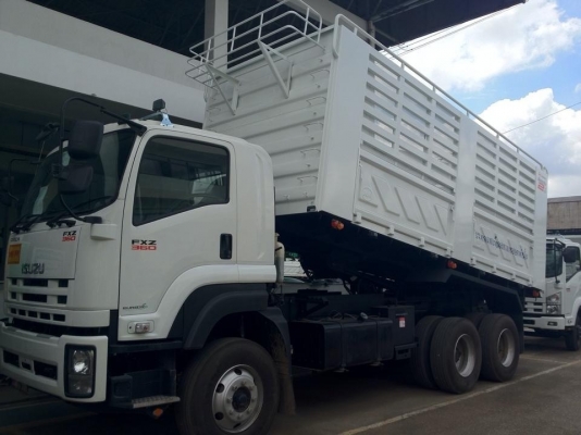 ขายรถบรรทุก 10ล้อ2เพลา โทร 093-224-5664 คุณตุ๊กตา