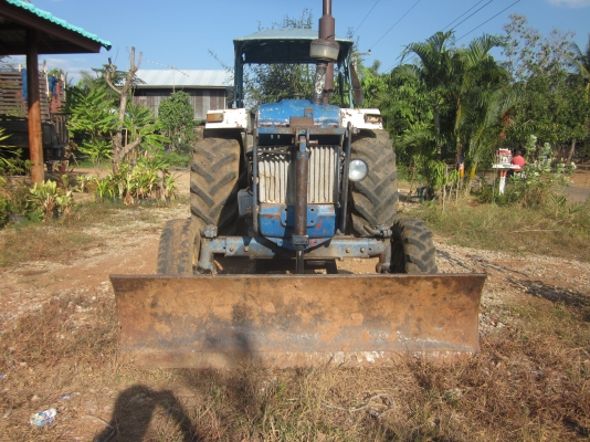 ขายFORD 6600 T3 ใบดันหน้า ผาน 4 เอกสารเล่มทะเบียนพร้อมโอน