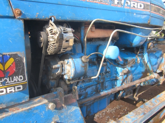 ขายFORD 6600 T3 ใบดันหน้า ผาน 4 เอกสารเล่มทะเบียนพร้อมโอน