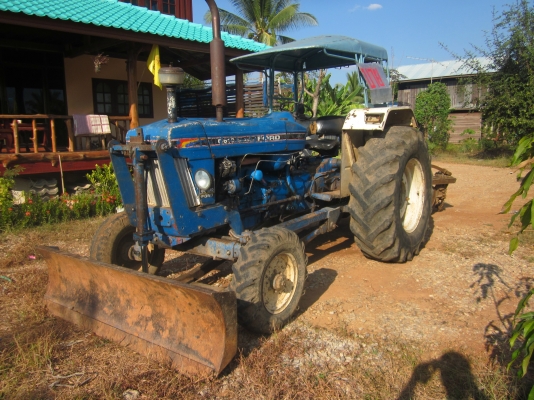 ขายFORD 6600 T3 ใบดันหน้า ผาน 4 เอกสารเล่มทะเบียนพร้อมโอน