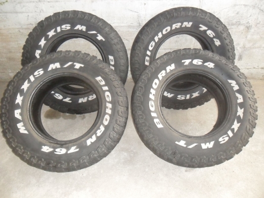 ยาง MAXXIS BIGHRON 245/75R16ปี10 สวยๆ 4 เส้น ราคา 5900 บาท