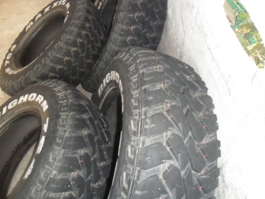 ยาง MAXXIS BIGHRON 245/75R16ปี10 สวยๆ 4 เส้น ราคา 5900 บาท