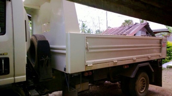 รถอีซูซุ 6 ล้อดั้ม NPR 150 แรงม้า. ปี 54 ( รถวิ่ง 4x,xxx กม. ) สนใจติดต่อ 081 - 6079515 รถอีซูซุ 6 ล้อดั้ม NPR 150 แรงม้า. ปี 54 ( รถวิ่ง 4x,xxx กม. ) สนใจติดต่อ 081 - 6079515