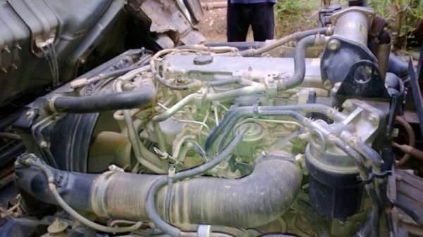 รถอีซูซุ 6 ล้อดั้ม NPR 150 แรงม้า. ปี 54 ( รถวิ่ง 4x,xxx กม. ) สนใจติดต่อ 081 - 6079515 รถอีซูซุ 6 ล้อดั้ม NPR 150 แรงม้า. ปี 54 ( รถวิ่ง 4x,xxx กม. ) สนใจติดต่อ 081 - 6079515