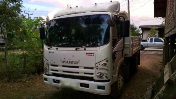 รถอีซูซุ 6 ล้อดั้ม NPR 150 แรงม้า. ปี 54 ( รถวิ่ง 4x,xxx กม. ) สนใจติดต่อ 081 - 6079515 รถอีซูซุ 6 ล้อดั้ม NPR 150 แรงม้า. ปี 54 ( รถวิ่ง 4x,xxx กม. ) สนใจติดต่อ 081 - 6079515