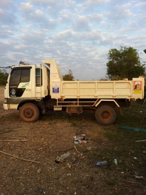 HINO FD3HLA ดั้ม5 คิว เครื่อง HO7D-195 แรงจดทะเบียน 4 ธันวาคม 2555  หัวบางเดิม คัสชีสวย เล่มทะเบียนเต็มชุดโอนพร้อมโอนจดทะเบียนปี 55