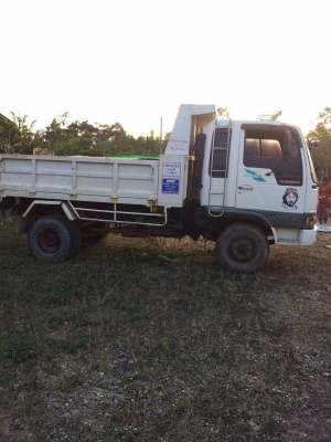 HINO FD3HLA ดั้ม5 คิว เครื่อง HO7D-195 แรงจดทะเบียน 4 ธันวาคม 2555  หัวบางเดิม คัสชีสวย เล่มทะเบียนเต็มชุดโอนพร้อมโอนจดทะเบียนปี 55