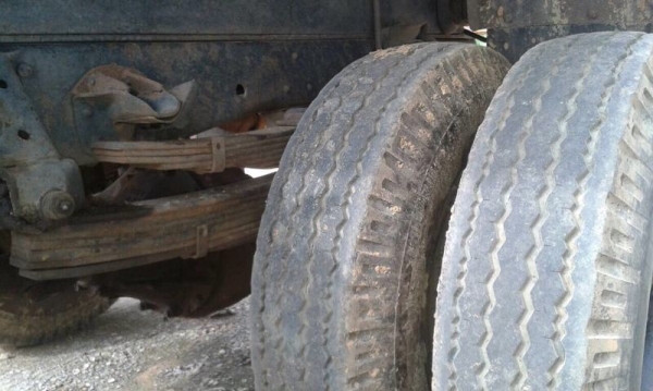 รถอีซูซุ 6 ล้อดั้ม 115 แรงม้า ปี 38. สนใจติดต่อ 081 - 6079515 รถอีซูซุ 6 ล้อดั้ม 115 แรงม้า ปี 38. สนใจติดต่อ 081 - 6079515