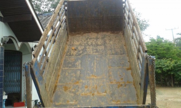 รถอีซูซุ 6 ล้อดั้ม 115 แรงม้า ปี 38. สนใจติดต่อ 081 - 6079515 รถอีซูซุ 6 ล้อดั้ม 115 แรงม้า ปี 38. สนใจติดต่อ 081 - 6079515