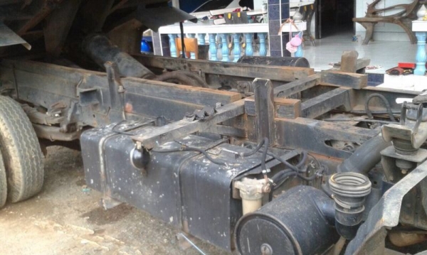 รถอีซูซุ 6 ล้อดั้ม 115 แรงม้า ปี 38. สนใจติดต่อ 081 - 6079515 รถอีซูซุ 6 ล้อดั้ม 115 แรงม้า ปี 38. สนใจติดต่อ 081 - 6079515