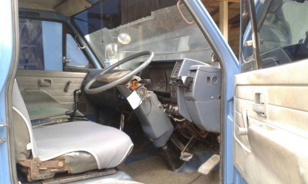 รถอีซูซุ 6 ล้อดั้ม 115 แรงม้า ปี 38. สนใจติดต่อ 081 - 6079515 รถอีซูซุ 6 ล้อดั้ม 115 แรงม้า ปี 38. สนใจติดต่อ 081 - 6079515