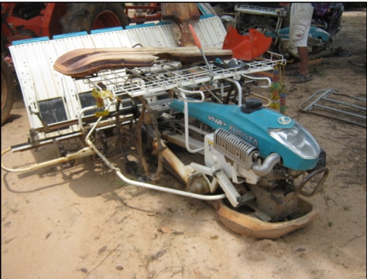 รถดำนาเดินตาม คูโบต้า SPW-68C มือสองถูกม๊าก มาก  ราคา 20,000 ถอดเครื่องไปขายยังคุ้มเลย