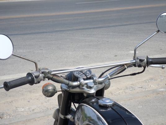 วุฒินนบุรี// ขาย คาวาวากิ B1 สภาพสวยเดิมๆของแท้เยอะคับเครื่องดีมีทะเบียน