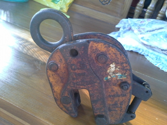 ขายตัวจับหิ้วเหล็กแผ่นเก่าญี่ปุ่น ขายตัวจับหิ้วเหล็กแผ่นเก่าญี่ปุ่น